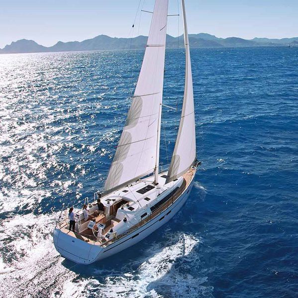 巡游帆船- 46 - BAVARIA YACHT - 3舱/ 4舱/ 6铺位