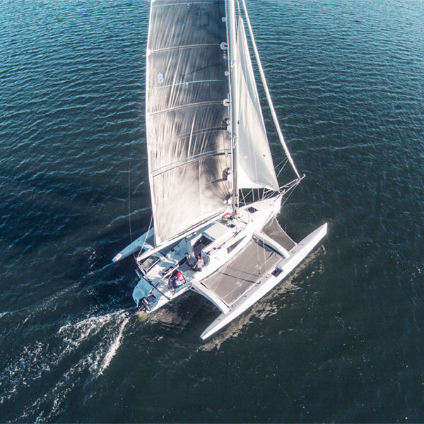 三体帆船- 970 - Corsair Marine International - 巡航竞赛/ 1舱/ 补助帆桁