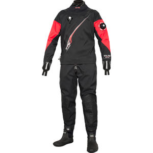 连体潜水服
