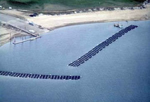 漂浮式防波堤