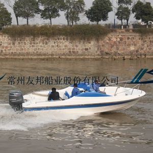 舷外敞舱船