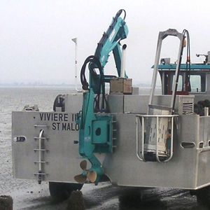 船舵推进器