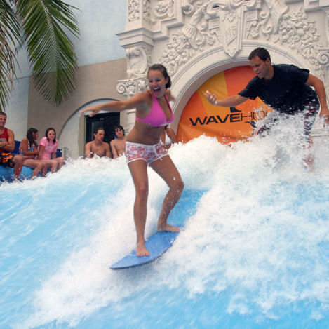 造浪泳池 - FlowRider® Wave-in-a-Box Double - Wave Loch