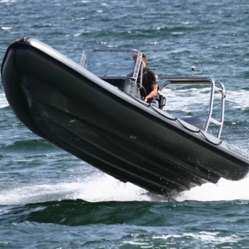 舷外充气艇 - 5.4M  - Tornado Boats International ApS - RIB / 开放式 / 中央控制台