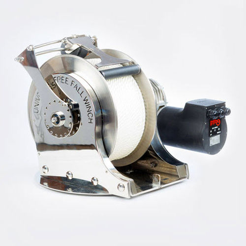 船用绞车 - 3600B - Universal Free Fall Winch Pty Ltd - 用于游艇 / 起锚 / 电动机