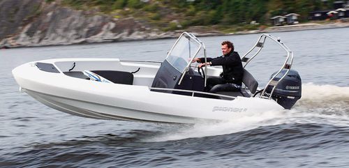 舷外敞开艇 - 17 FLEXI - Pioner Boats Norway - 钓鱼运动 / 最多容纳 6 人 / 日光浴