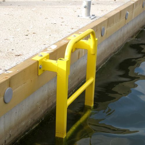 浮桥梯子 - Safety equipments - Top Marine OÜ - 固定式 / 应急