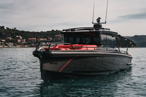 舷外快艇 - Shadow 1000 XC Cross - Brabus Marine - 双引擎 / 舵手室 / 快速