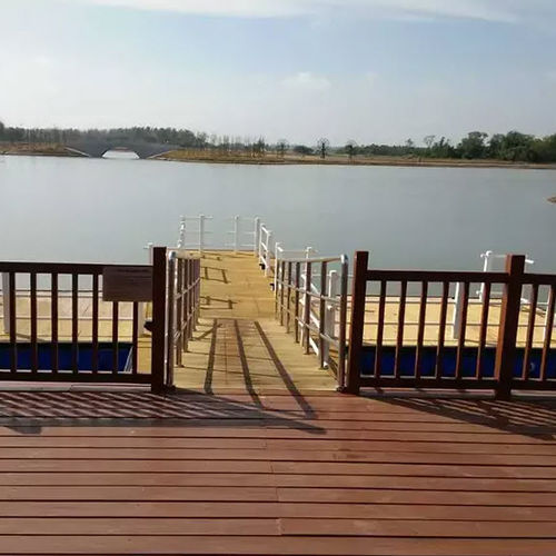 海港舷梯 - Shanghai Qihua Waterborne Engineering Construction Co., Ltd - 漂浮 / 铝制 / 带有扶手