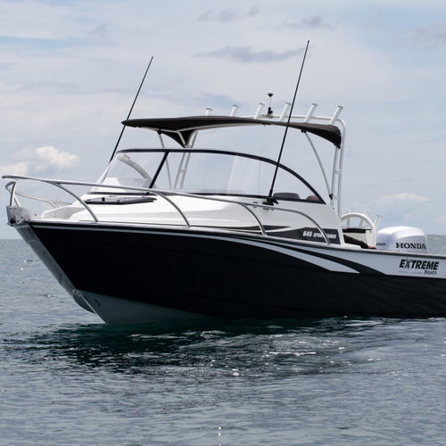 舷外日间小游艇 - 645 - Extreme Boats EU Ltd. - 开放式 / 双控制台 / 运动