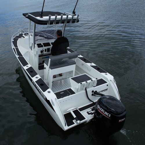 舷外敞开艇 - 545 CC - Extreme Boats EU Ltd. - 中央控制台 / 钓鱼 / 铝制