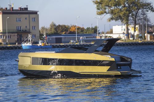 舷内舱房游艇 - RX 30 - Futuro Boats - 开放式 / 硬顶 / 铝制