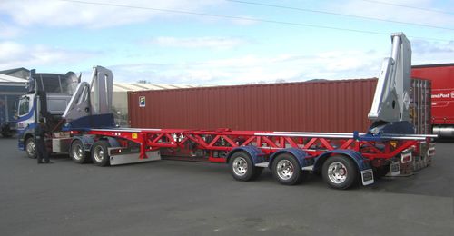 容器拖车 - HC4520 - SWINGLIFT - 船坞 / 用于港口码头 / 侧边装载