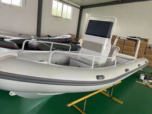 舷外充气艇 - RIB680 - qingdao sk marine & equipments - 汽油 / 半硬式 / 开放式