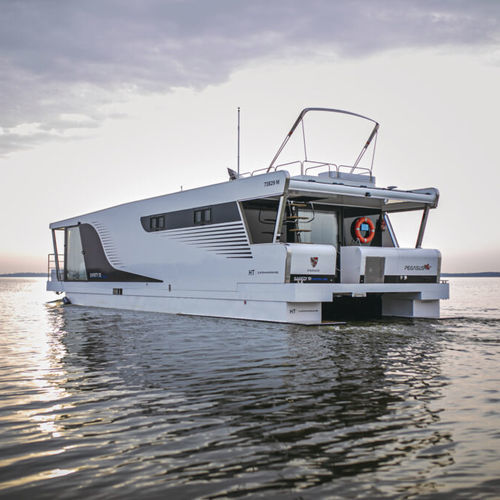 双体船船屋 - S51 line - Catamarans-HT - 舷内 / 电动 / 飞桥