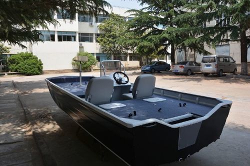 舷内敞舱船 - FISHER 500 - Qingdao Allheart Marine Co., Ltd. - 开放式 / 侧边控制台 / 钓鱼