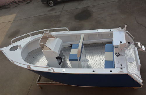 舷外休闲钓鱼船 - SAIL 510 - Qingdao Allheart Marine Co., Ltd. - 开放式 / 中央控制台