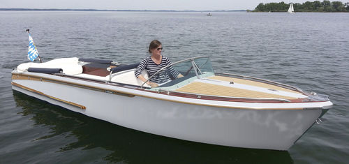 舷内敞开艇 - SUNRIVIERA 600 - SYT Sea Yachting Tools - 电动