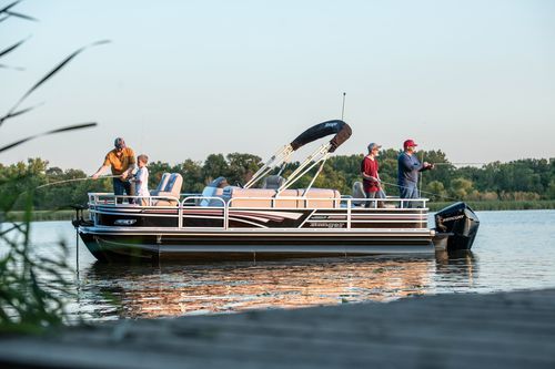 舷外浮桥船 - 223F - Ranger Boats - 开放式 / 侧边控制台 / 钓鱼运动