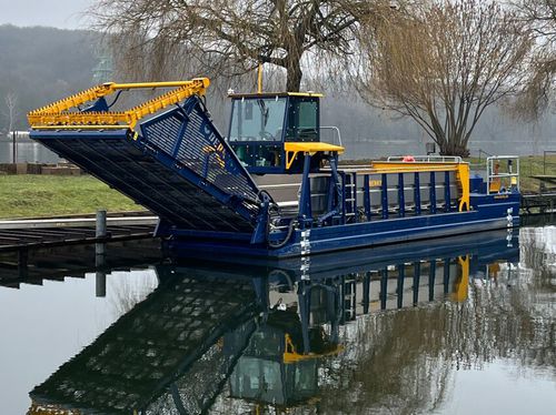 水草收割船专业船 - TRITON 1500 - Berky GmbH