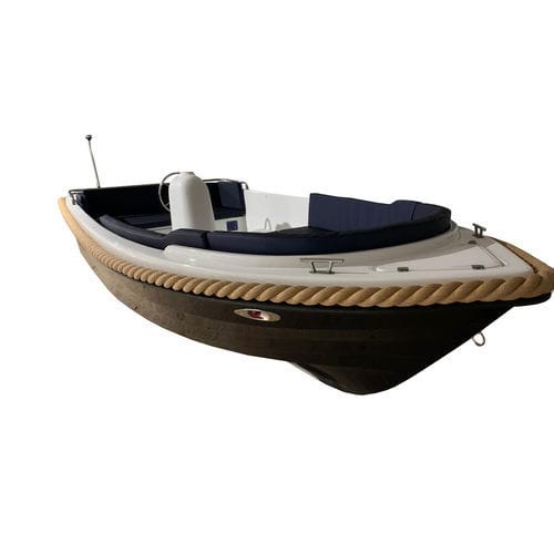 舷外敞开艇 - V440 - Boatbuilding Motor Yacht Sp. Z o.o. - 半硬式 / 中央控制台 / 传统型