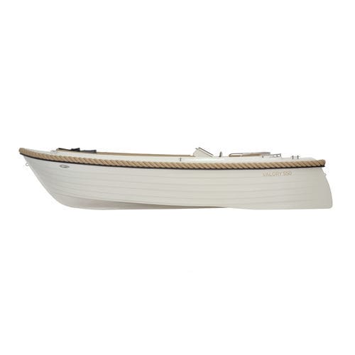 舷外敞开艇 - V550 - Boatbuilding Motor Yacht Sp. Z o.o. - 半硬式 / 中央控制台 / 休闲