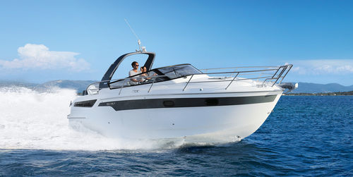 舷内舱房游艇 - S30 - BAVARIA YACHT - 开放式 / 双控制台 / 运动