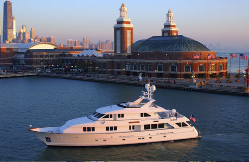 巡游超级游艇 - LADY GRACE MARIE  - Burger Boat Company - 飞桥 / 4舱 / 定制