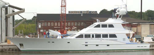 钓鱼运动超级游艇 - SARAHBETH - Burger Boat Company - 快速 / 舵手室 / 排水船体