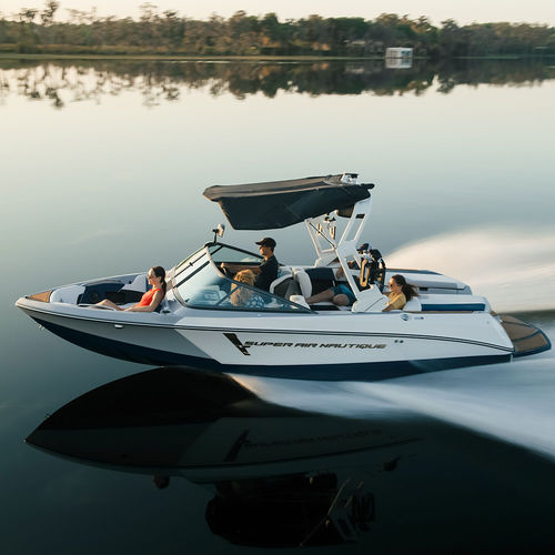 尾波冲浪小快艇 - SUPER AIR 210 - Nautique Boat Company - 舷内 / 双控制台 / Bow Rider