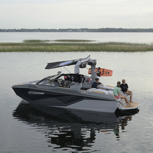 花式滑水小快艇 - G21 - Nautique Boat Company - 舷内 / 双控制台 / Bow Rider