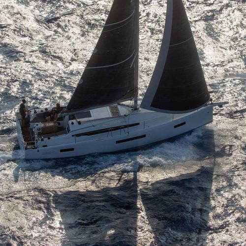 巡游帆船 - SUN ODYSSEY 410 - Jeanneau - Sailboats - 3舱 / 2舱 / 甲板会客区