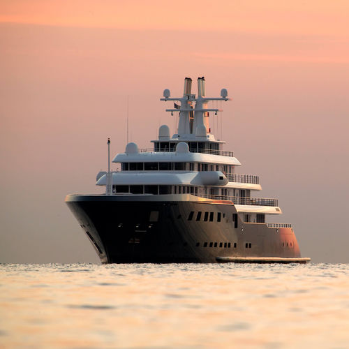 巡游巨型游艇 - ICE - Lurssen Yachts - 高台驾驶室 / 带直升机降落坪