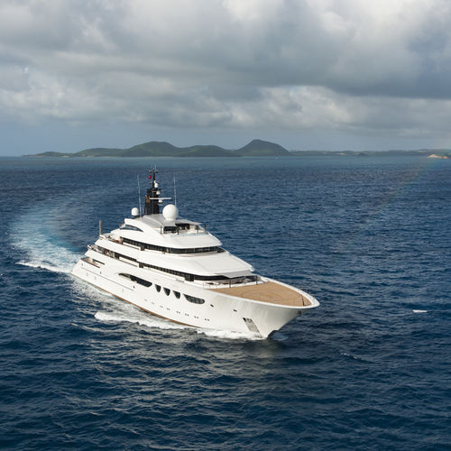 巡游巨型游艇 - QUATTROELLE - Lurssen Yachts - 高台驾驶室 / 带泳池 / 带直升机降落坪