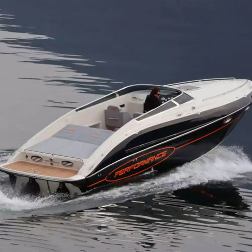舷内舱房游艇 - 901 - Performance Marine - 双引擎 / 开放式 / 双控制台