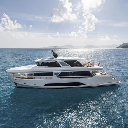 巡游机动游艇 - INFYNITO 90  - Ferretti Yachts - 拖网渔船 / 舵手室 / 4舱