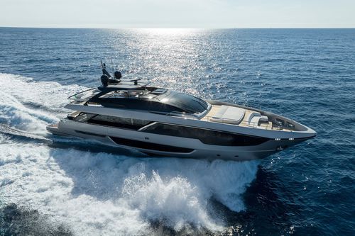 巡游机动游艇 - 102' CORSARO SUPER - Riva - 飞桥 / 5舱 / GRP