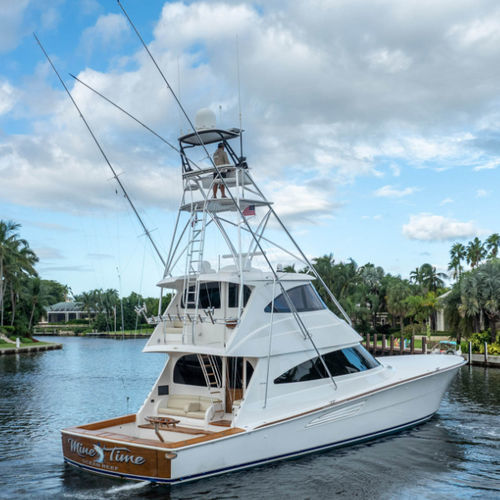 钓鱼运动机动游艇 - 68 EB - Viking Yachts - 巡游 / 变形 / 封闭飞桥
