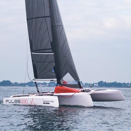 三体帆船 - PULSE 600	 - Corsair Marine International - 竞赛 / 碳纤 / 补助帆桁