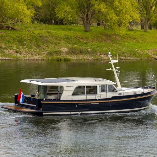 巡游机动游艇 - Sturdy 500 Sedan - Linssen Yachts B.V. - 舵手室 / 2舱 / 4铺位