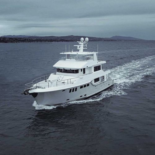 巡游机动游艇 - 80 - Nordhavn - 飞桥