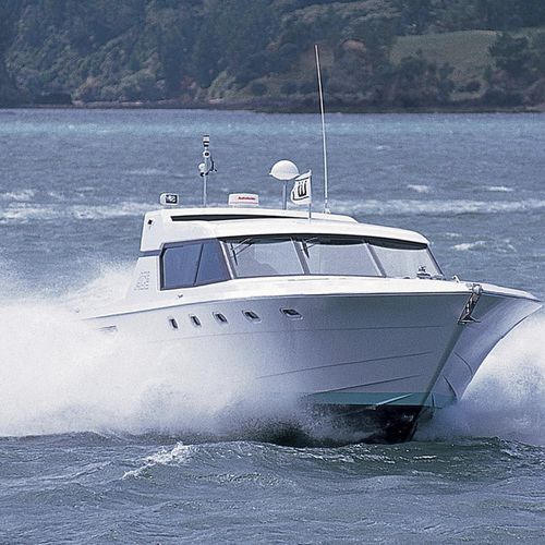 巡游机动游艇 - ACE - Warwick Yacht Design - 运动 / 硬顶 / 排水船体