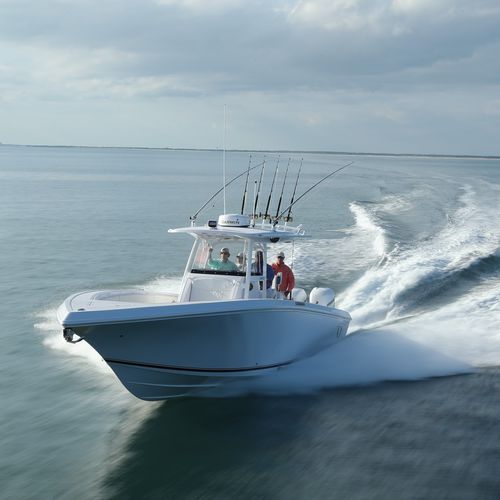 舷外敞开艇 - 38CC / 38CC LS - Fountain Powerboats - 三引擎 / 中央控制台 / 潜水