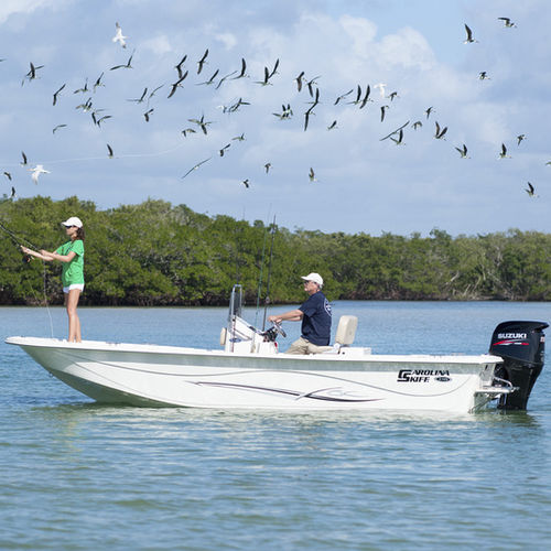 舷外敞开艇 - 218 DLV - Carolina Skiff - 中央控制台 / 钓鱼运动 / 最多容纳 14 人