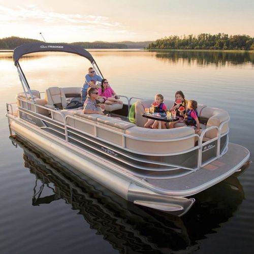 舷外浮桥船 - PARTY BARGE® 24 DLX - Sun Tracker - 最多容纳 12 人