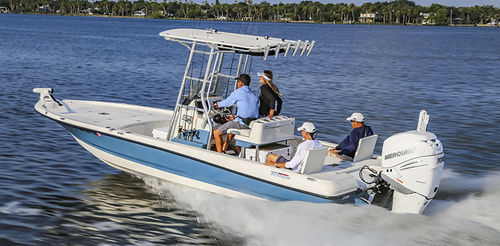 舷外海湾游艇 - 240 LTS PRO - Triton Boats - 中央控制台 / 钓鱼运动 / 最多容纳 7 人
