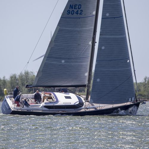 巡航竞赛帆船 - 42CS - Contest Yachts - 3舱 / 补助帆桁 / 双舵轮
