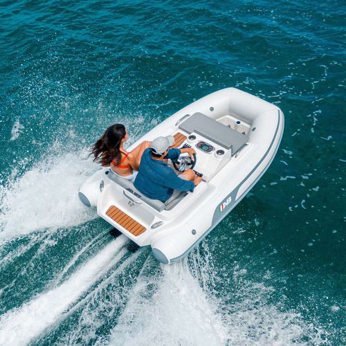 舷内充气艇 - ABJET 290 - AB Inflatables - 半硬式 / 开放式 / 侧边控制台