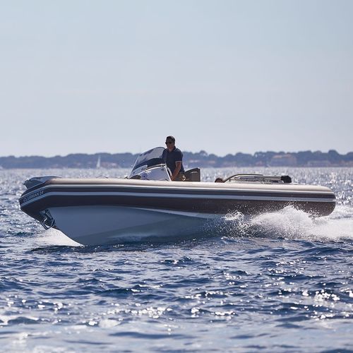舷外充气艇 - CLUBMAN 24 - Joker Boat - 半硬式 / 开放式 / 中央控制台