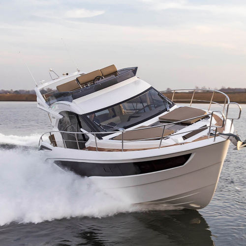 舷内快艇 - 360 FLY - Galeon - 双引擎 / 飞桥 / 巡游